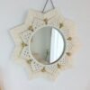 Miroir en Macramé : Un élégant soleil blanc